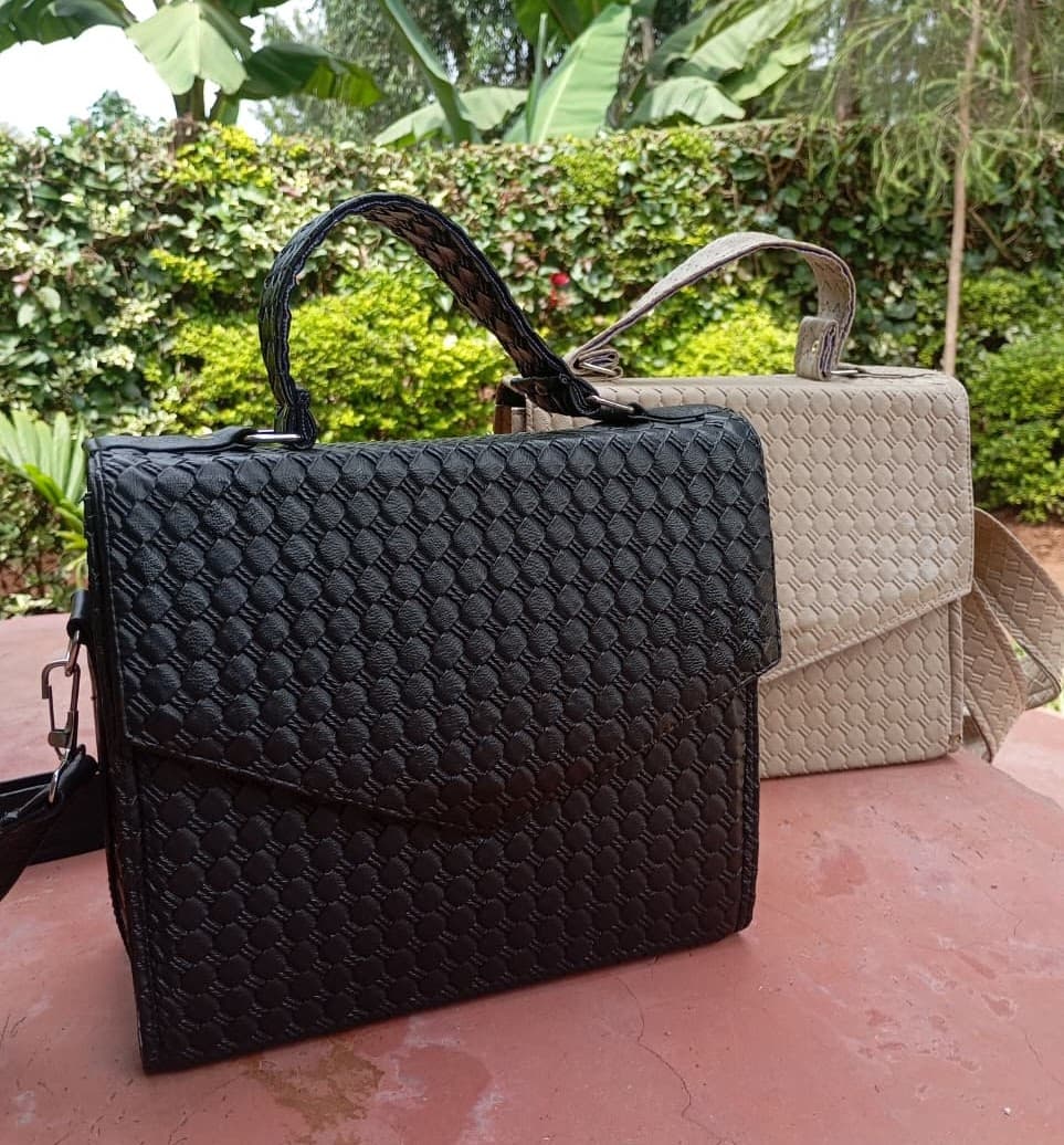 The Petite Sling
